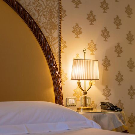 Hotel Palazzo Stern Venice Exterior photo